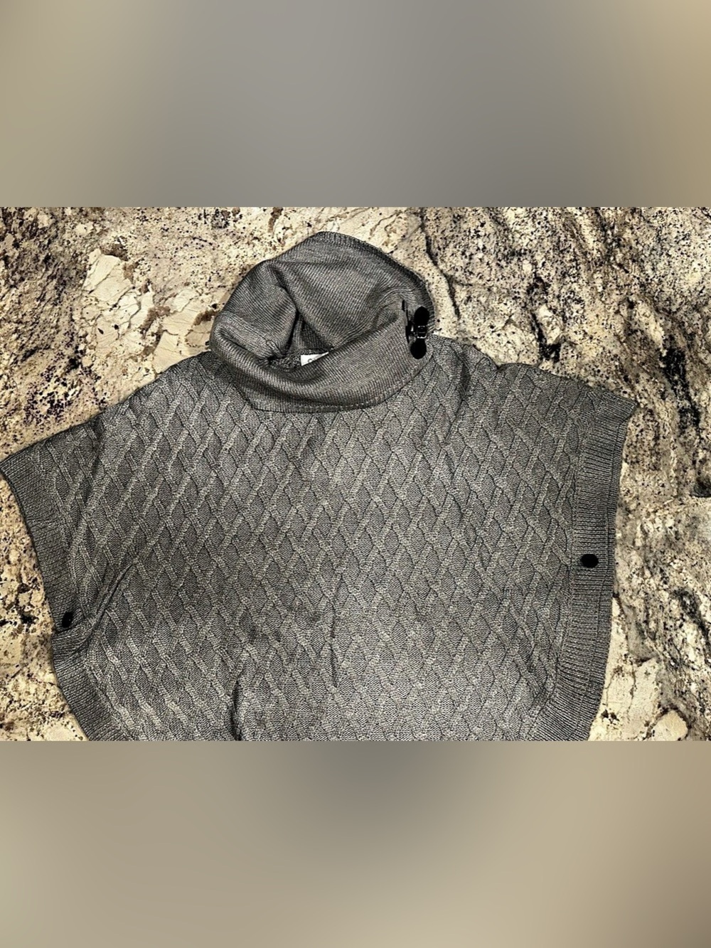 Gray Geometric Knit Pullover Poncho